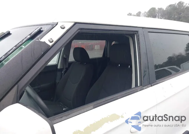 KNDJT2A53C7425791: 44496342