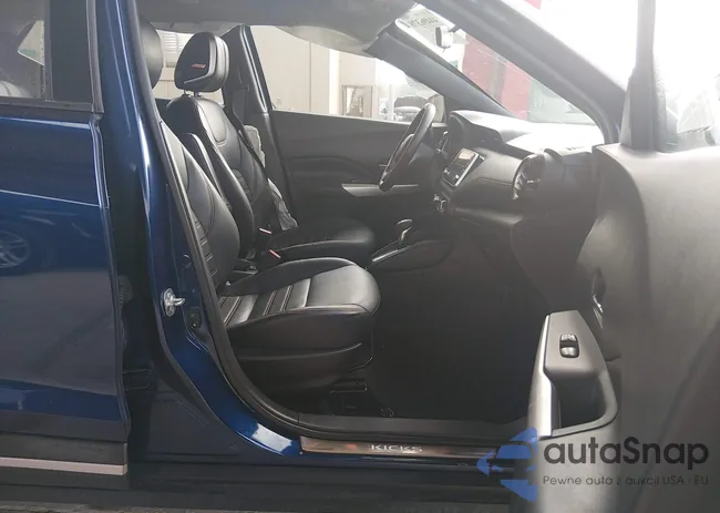 3N1CP5CU1KL471247: 44496378