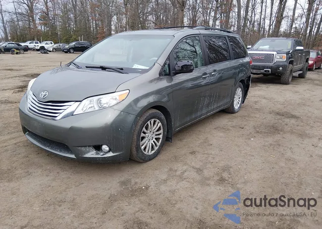 5TDYK3DC9ES420735: 44496494