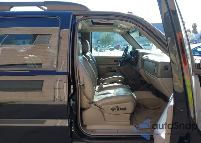 3GNFK16Z25G209878: 44496525