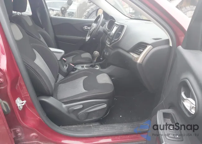 1C4PJLAB6EW288298: 44496593