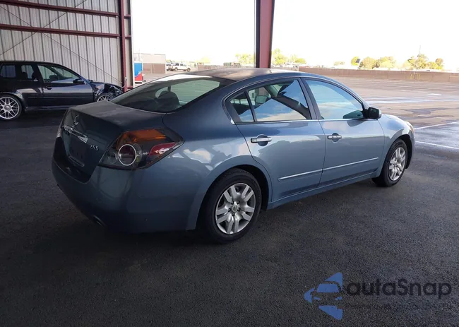 1N4AL2AP5BC154830: 44497742