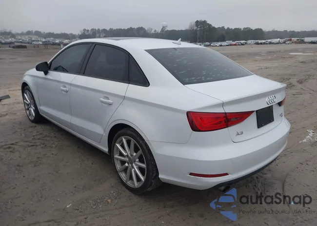 WAUBFGFF4F1012468: 44497811