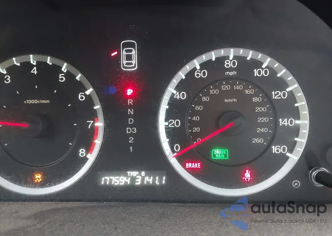 1HGCP2F39BA103647: 44497974