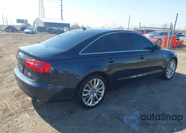 WAUFGAFC9EN144165: 44497985