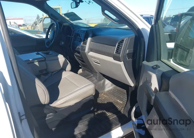 1FT7W2A67JEB22869: 44498169