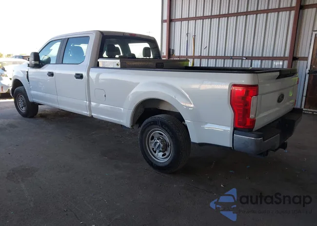 1FT7W2A67JEB22869: 44498169