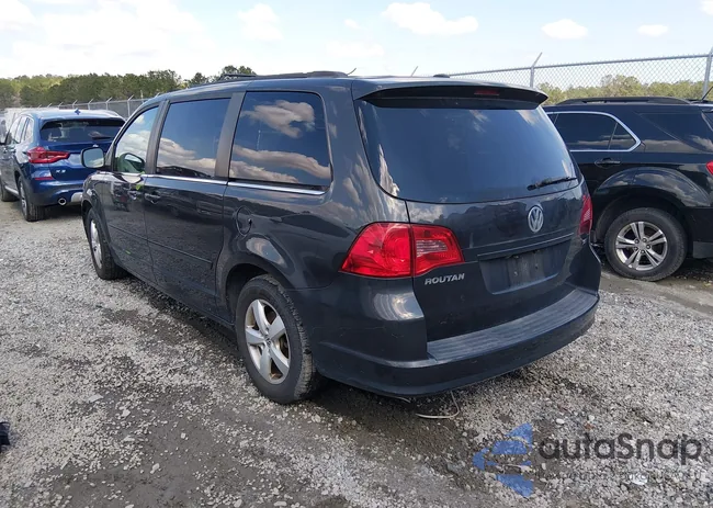 2V4RW3DG1BR669617: 44498229