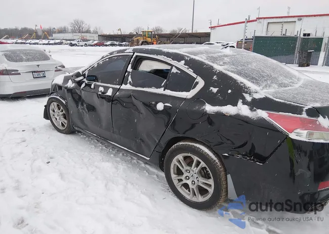 19UUA8F2XAA016225: 44497365