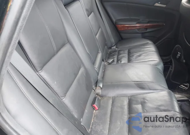 5J6TF2H58CL003717: 44497413