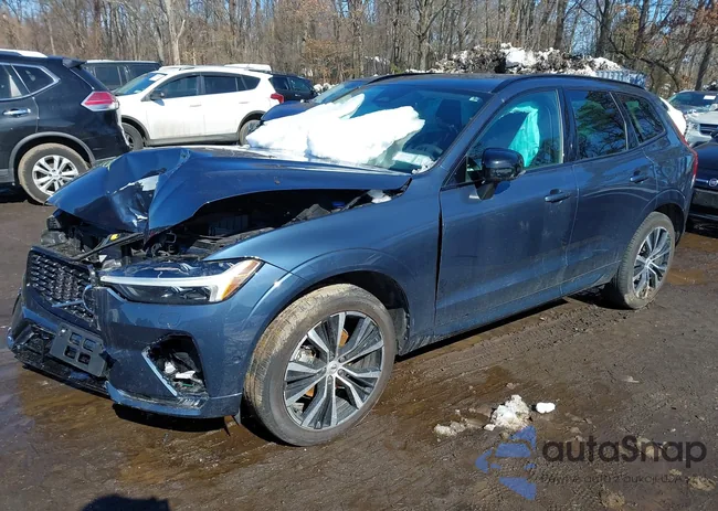 YV4L12RL8R1815070: 44497422