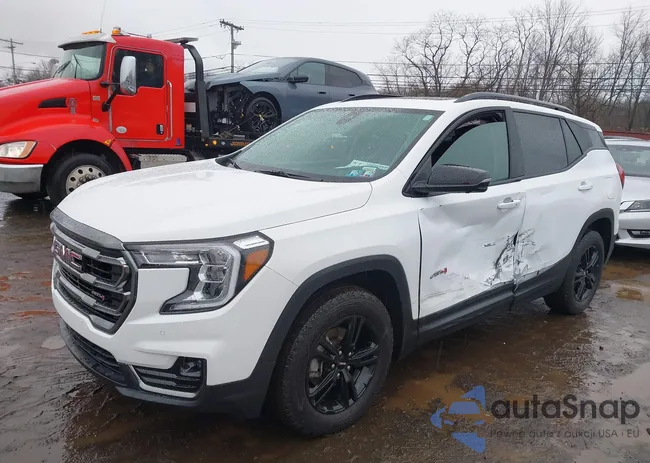 3GKALYEG5RL206435: 44497534