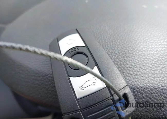 WBAUL7C51AVJ78381: 44497553