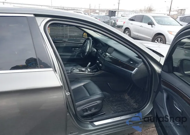 WBA5B3C58FD544057: 44498691