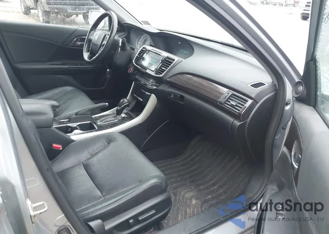 1HGCR3F07GA034759: 44498722