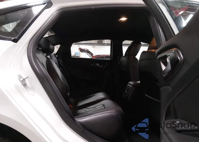 1C3CCCDG3FN673829: 44498909