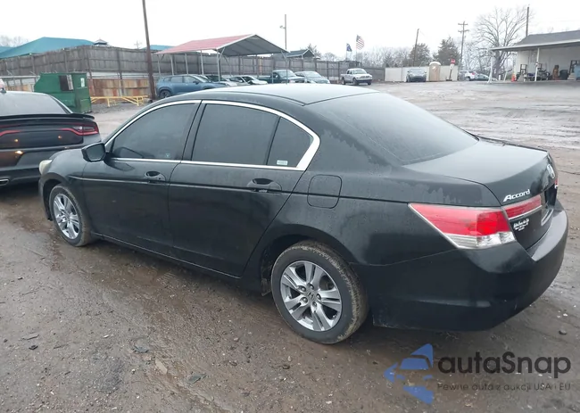 1HGCP2F43BA093660: 44498978