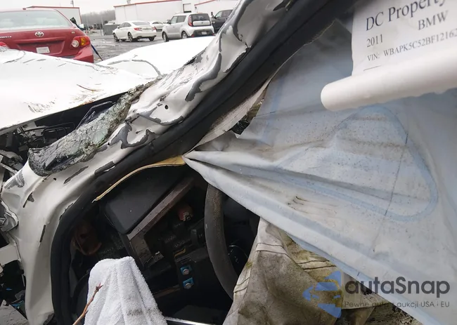 WBAPK5C52BF121624: 44499214