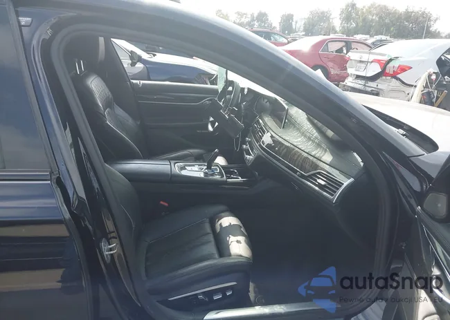 WBA7F2C53GG416445: 44499230