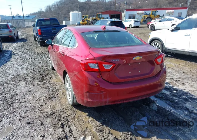 1G1BE5SM6J7142216: 44499270