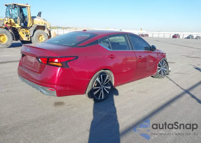 1N4BL4CV9NN319444: 44498340