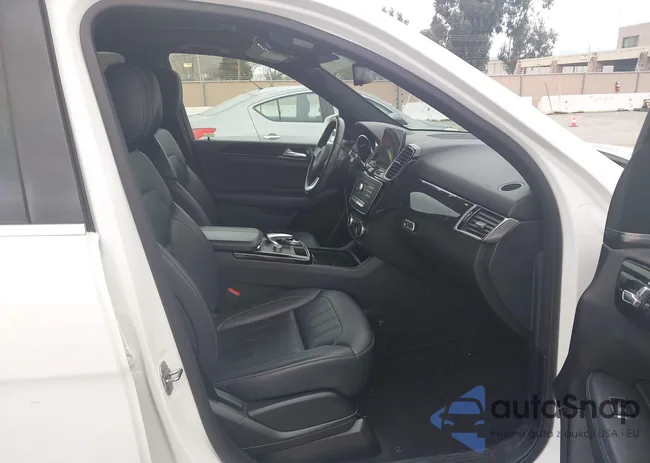 4JGDA5JB5JB180945: 44499680