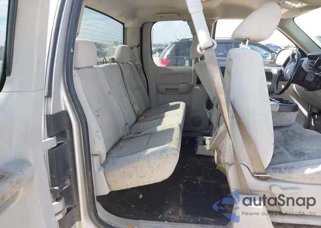 2GCEC19C671672112: 44499695