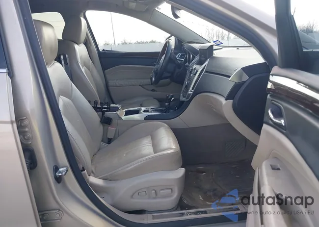 3GYFNCEY3AS517714: 44499728