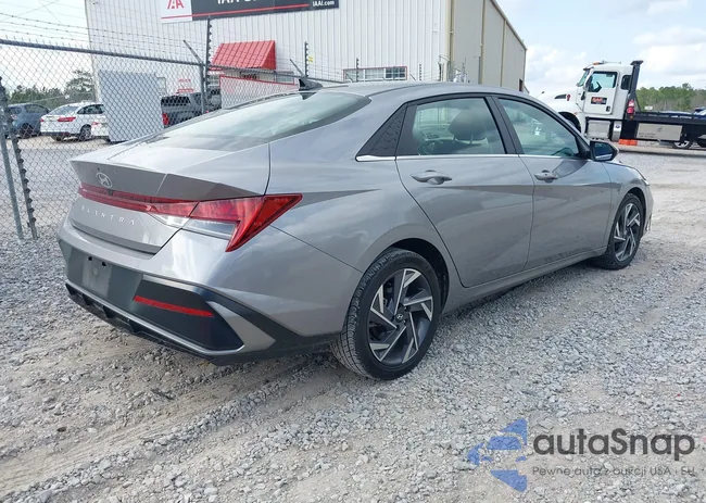 KMHLS4DG0SU913158: 44499884