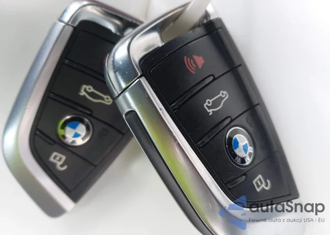 5UXKR0C57F0K65902: 44500096