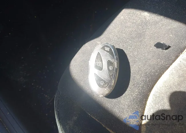 KMHL64JA2RA384313: 44500190