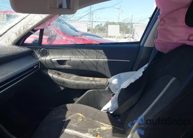 KMHL64JA2RA384313: 44500190