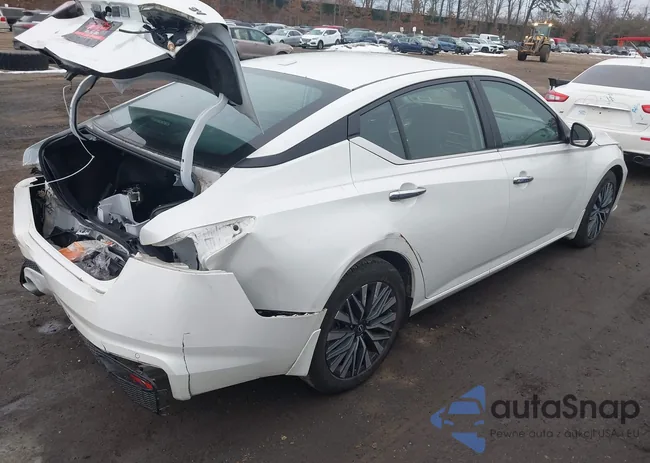 1N4BL4DV7RN375645: 44499382