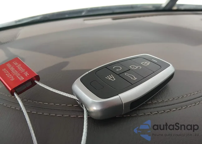 JN8AY2DAXP9402727: 44499646