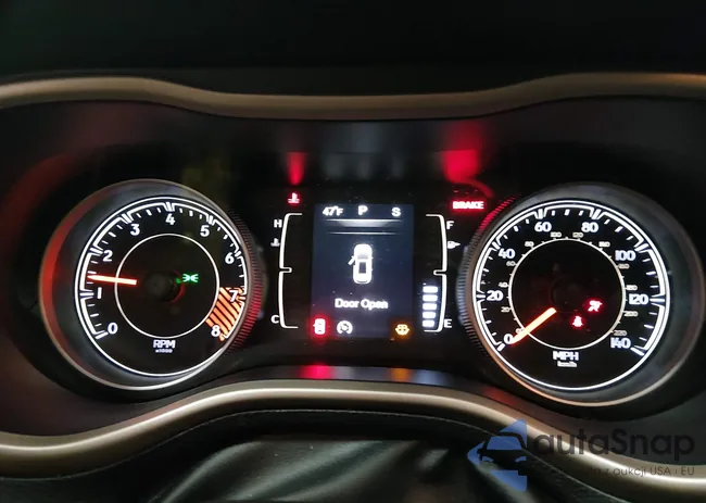 1C4PJMCS2FW739571: 44499649