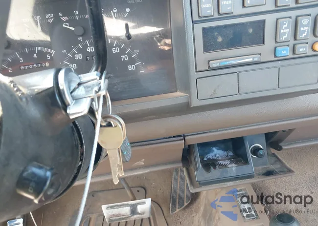 1GCEK14K6NZ118803: 44500688