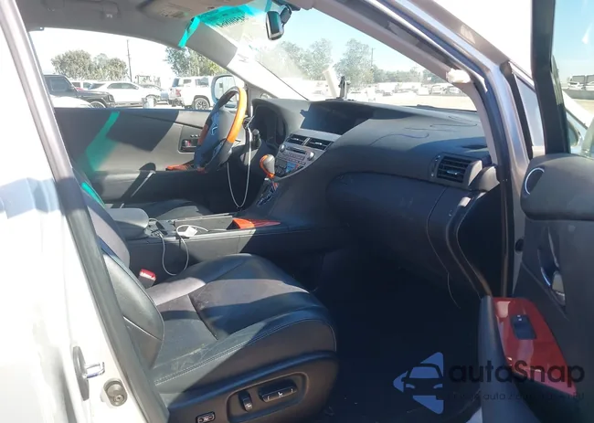 2T2BK1BA7BC096325: 44500864