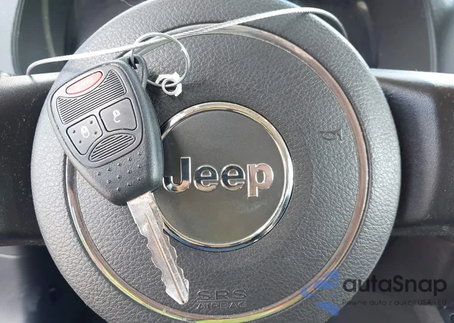 1C4NJCBA8ED539573: 44500918