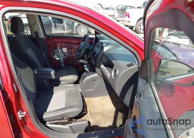 1C4NJCBA8ED539573: 44500918