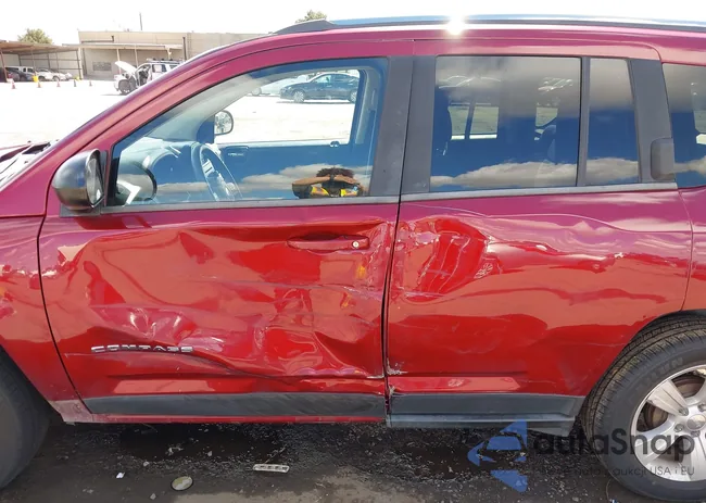 1C4NJCBA8ED539573: 44500918