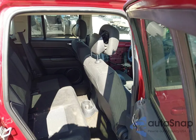 1C4NJCBA8ED539573: 44500918