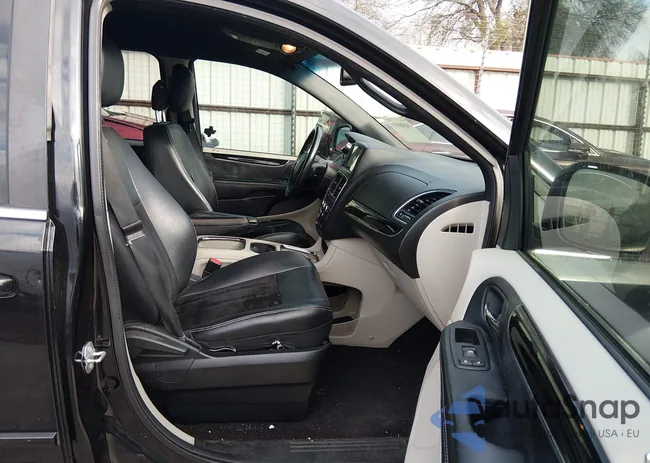 2C4RDGCG3ER474163: 44500939