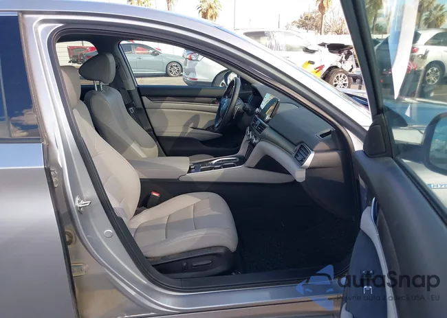 1HGCV3F97JA005361: 44500974