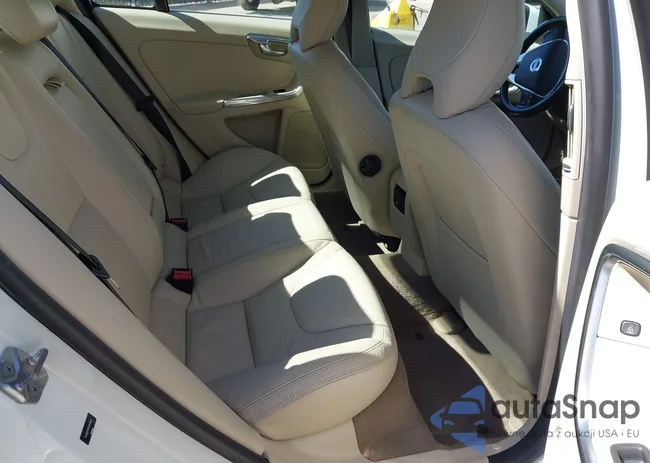 YV1612FS7E2291842: 44501052