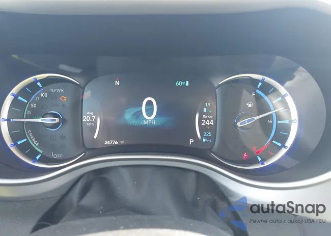 2C4RC1H72JR332972: 44501081