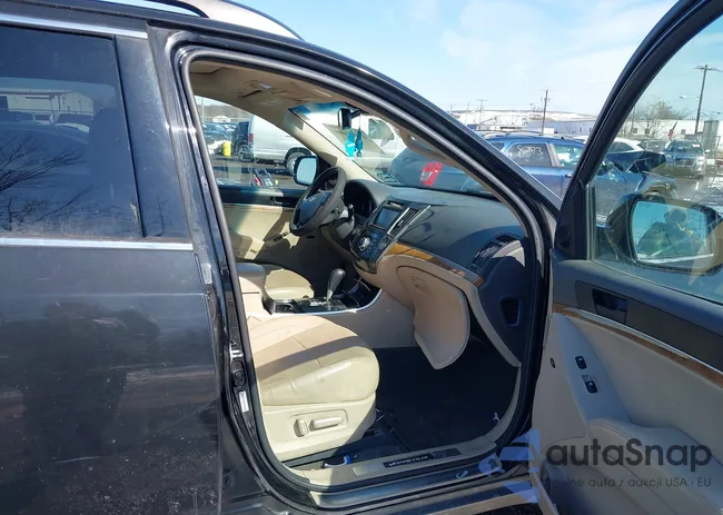 KM8NUDCC8CU194700: 44501098