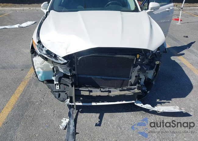 3FA6P0HD1GR329366: 44501115