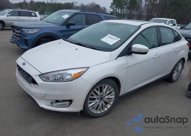 1FADP3J26FL338742: 44501117