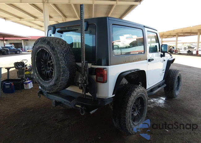 1C4AJWAG2CL283049: 44501167