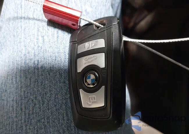 5UXWX5C51CL726882: 44501175